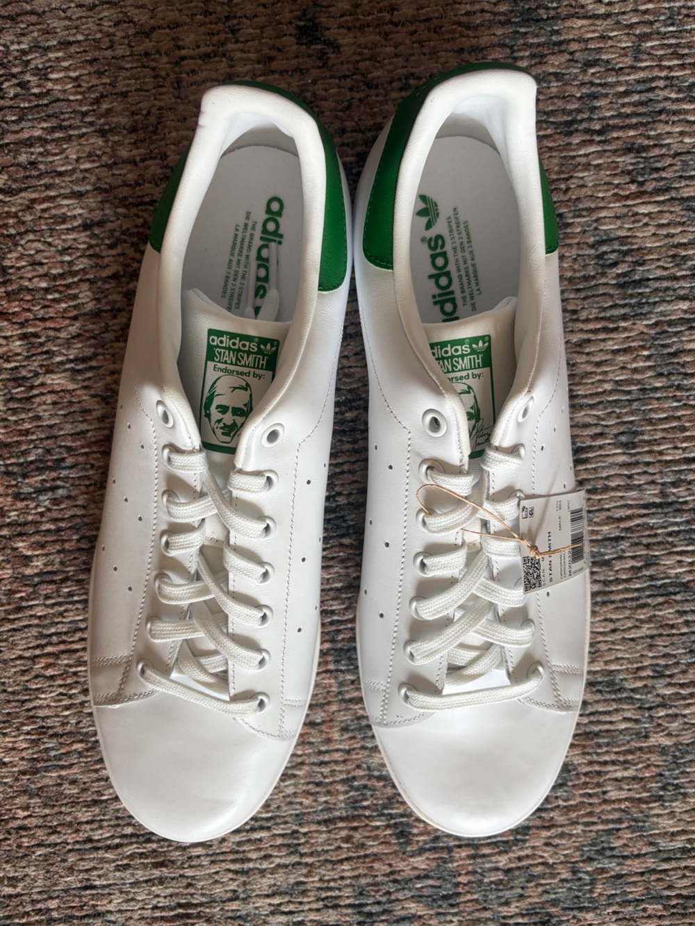 ADIDAS Men’s Stan Smith Sneakers with Green Heel Tab -size 14 US